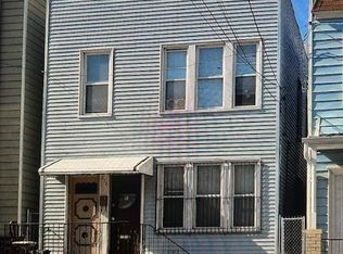 227 Beacon Ave FLOOR 2, Jersey City, NJ 07306
