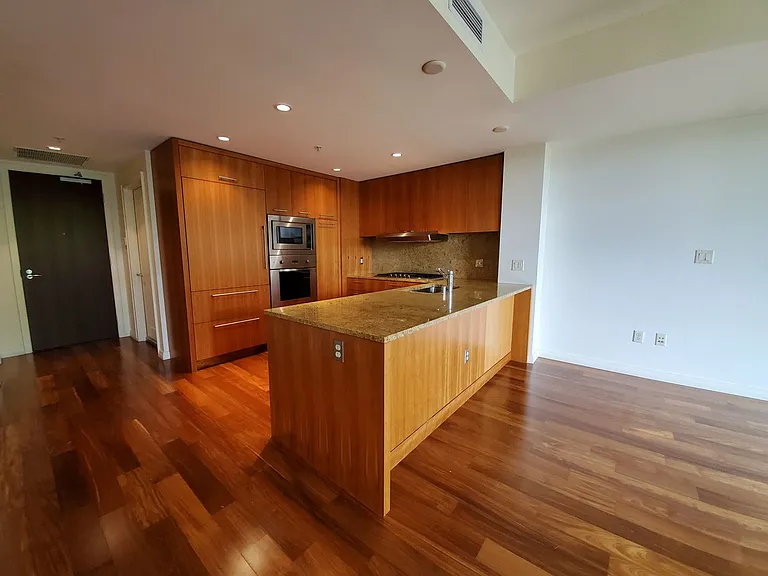 10700 NE 4th St #328 — Photo 22