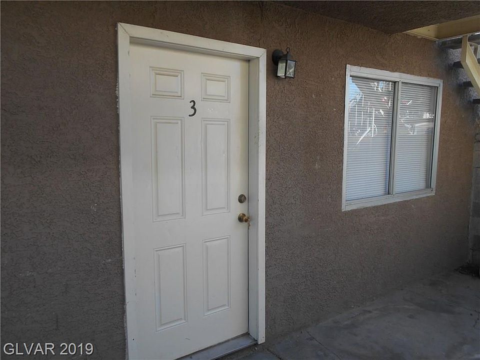 1st image of 390 N 14th St APT 3