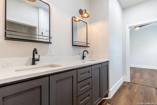 1219 Nolan St — Photo 18