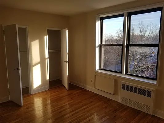 Rented by Max & Associates Realty Corp | media 15