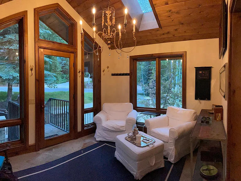 Vail Valley Dr — Photo 15