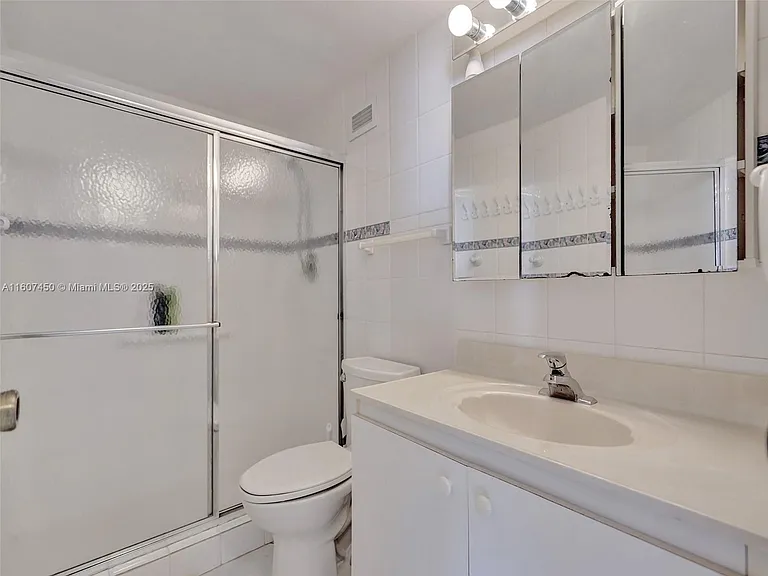 3725 S Ocean Dr #1506 — Photo 17