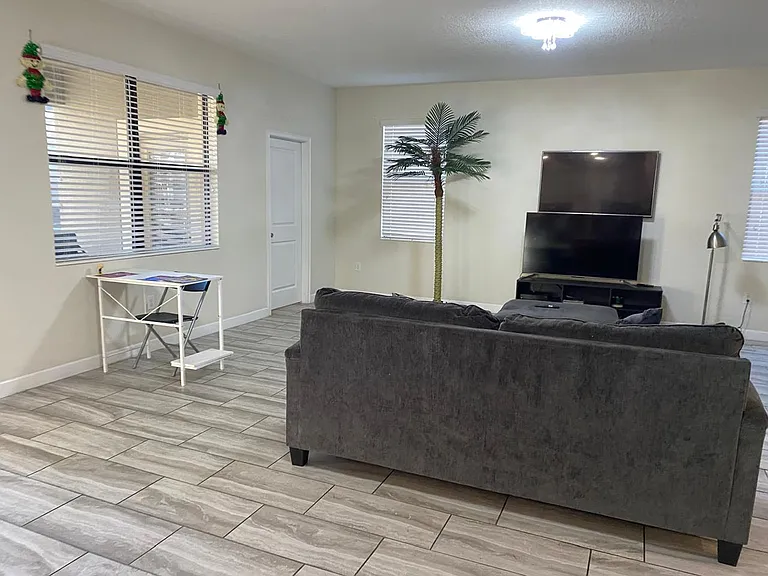 9154 Scramble Dr — Photo 19
