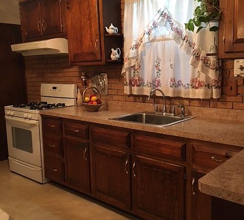 2nd image of 60 Park Pl