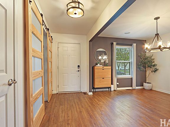 4th image of 1053 Wheatland Dr
