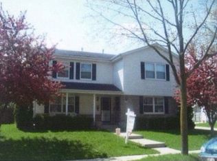 1973 S 91st St, Milwaukee, WI 53227
