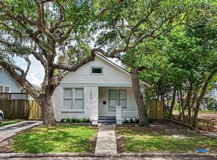 3406 Avenue Q 1/2, Galveston, TX 77550