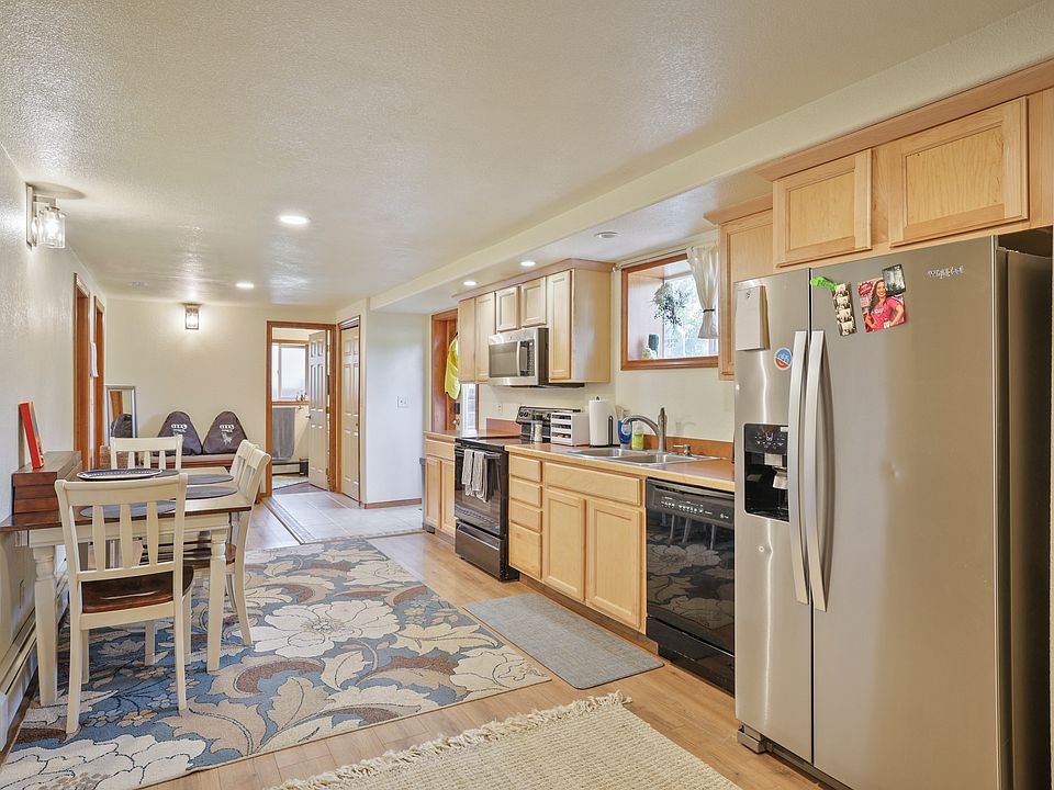 1st image of 82 Stellar Jay Rd #2
