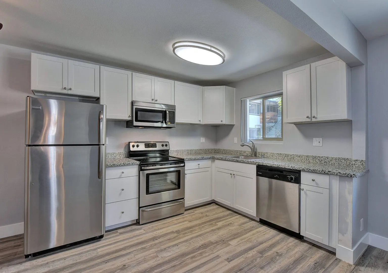 3488 Agate Drive — Photo 3