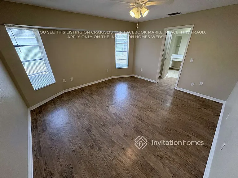 385 Atwater St — Photo 9