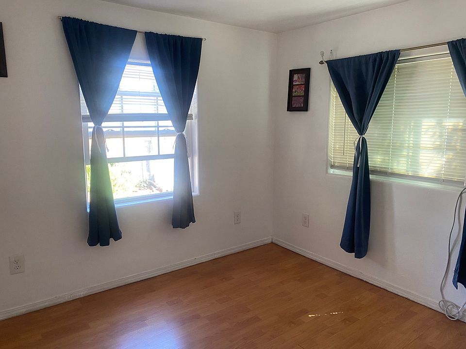 1st image of 3430 21st Ave #2