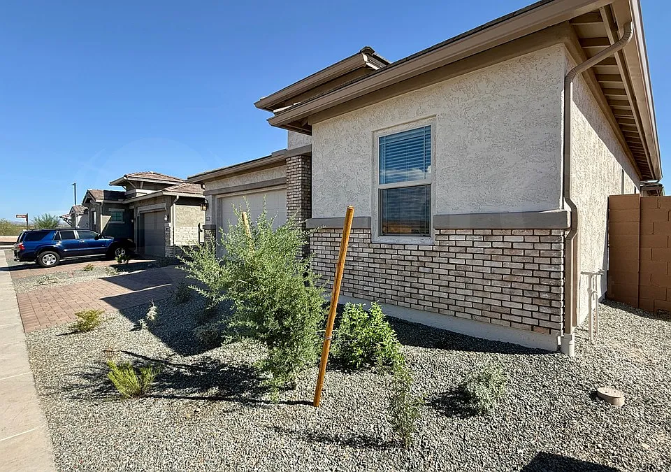 1955 E Caleb Rd