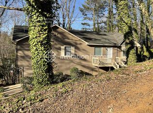 2735 Hawk Trce NE, Marietta, GA 30066