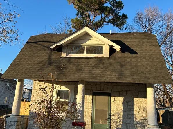 703 Oakland Ave, Hampton, VA 23663