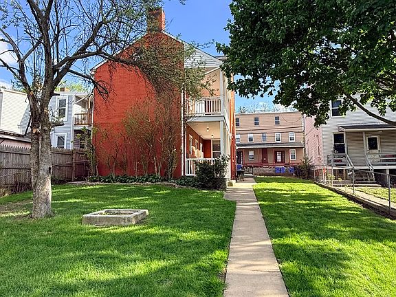4th image of 1631 Mount Rose Ave