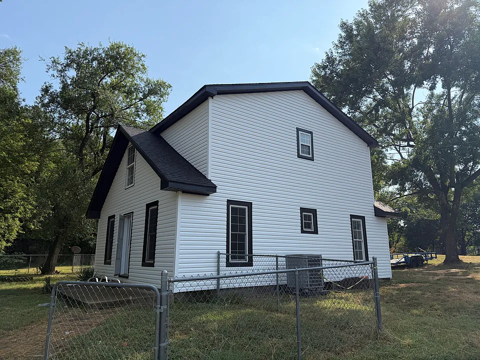 4476 N Peace Church Ave