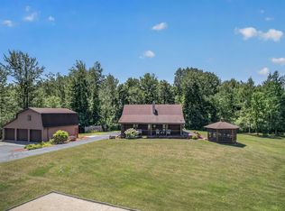 1841 E Baker Rd, Hope, MI 48628
