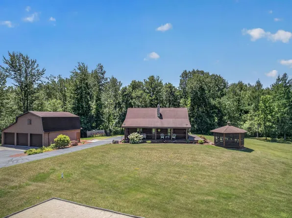 1841 E Baker Rd, Hope, MI 48628