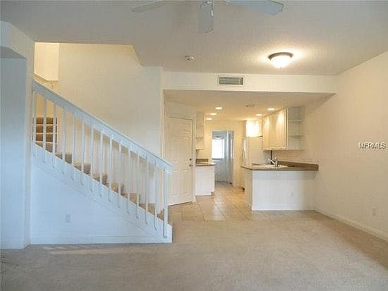 Kitchen / Living Room