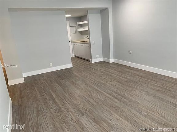 2nd image of 1250 West Ave APT 6A
