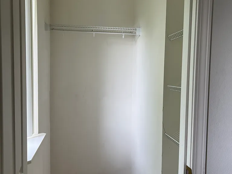 1505-1519 W Hyacinth Ln — Photo 17