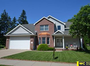 955 N 14th St, Blair, NE 68008