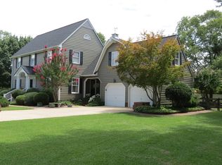 5515 Winners Cir, Hope Mills, NC 28348