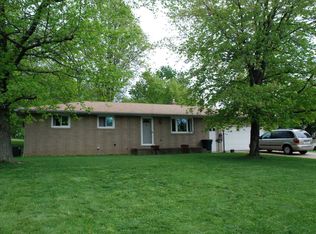 729 Boston St SW, Sugarcreek, OH 44681