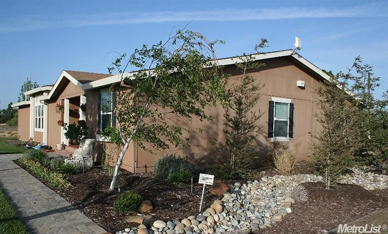 2340 Van Clief Rd photo 1