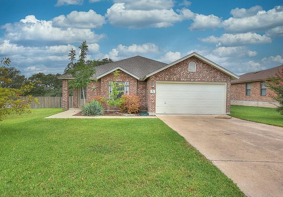 1st image of 256 Woodlake Dr