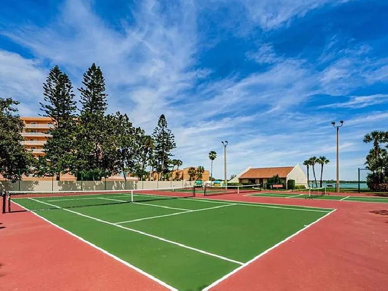 7520 Sunshine Skyway Ln S #T25 — Photo 17