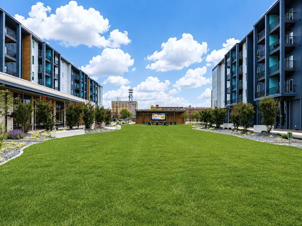 215 Vine St #1518
