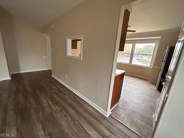 5370 Canterford — Photo 4