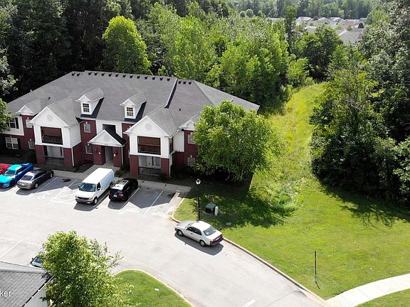 2nd image of 8832 Moody Rd
