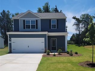 1048 Russell Dr, Winston Salem, NC 27127