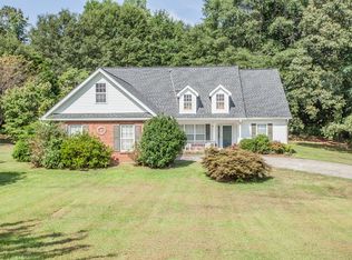 46 Estates Dr, Villa Rica, GA 30180