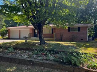 411 Kate Smith St, Prairie Grove, AR 72753