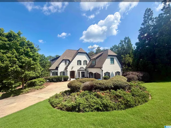 2420 Glasscott Pt, Hoover, AL 35226