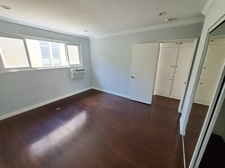8540 Saturn St #4 — Photo 8