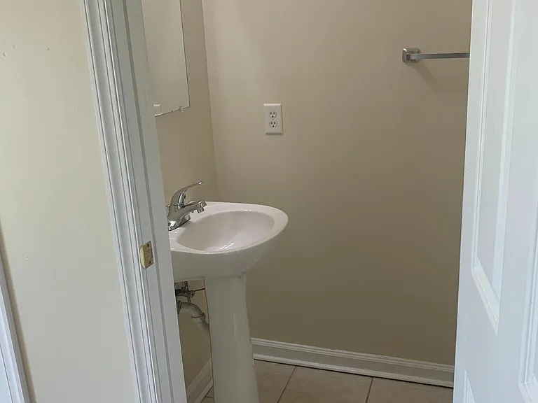 47 Santa Fe Ct — Photo 21