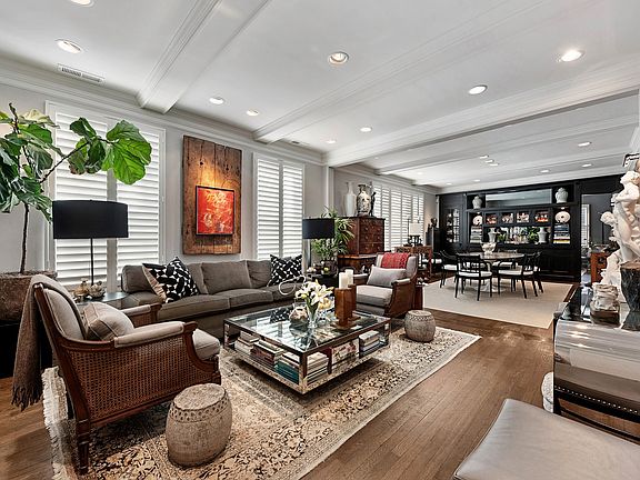 4th image of 4506 N Beacon St #1