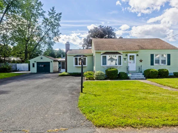 39 Homer St, Feeding Hills, MA 01030