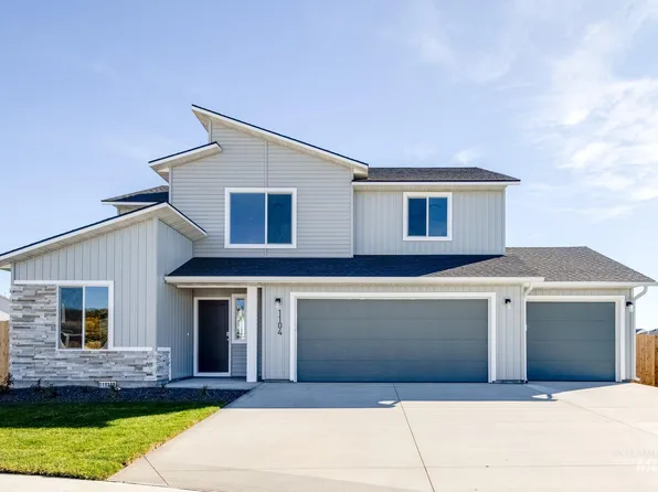 1104 Webb Brk, Saint Middleton, ID 83644