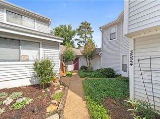 3526 Heathrow Dr, Winston Salem, NC 27127