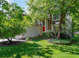 3399 Wilkes Dr, Naperville, IL 60564