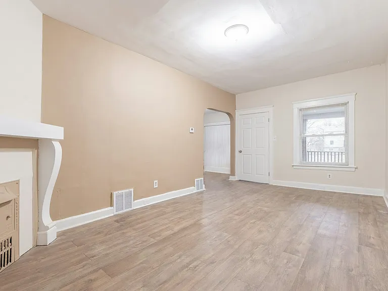 10618 Crestwood Ave — Photo 19