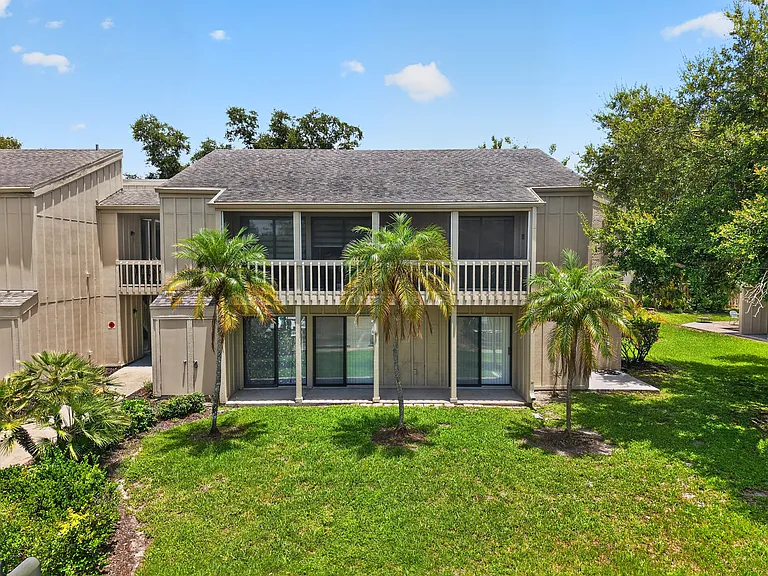 2220 Bahia Vista St #G4 — Photo 32