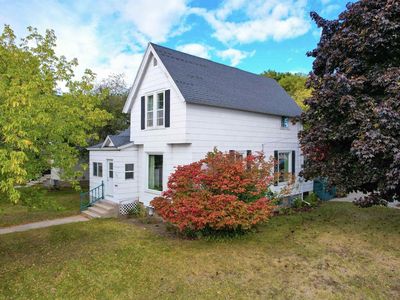 1506 10TH AVENUE, Menominee, MI, 49858