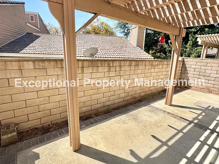 8419 Cedarwood Ln — Photo 13